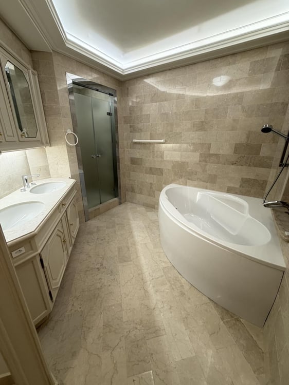 Duplex d'exception à louer ? Vieille Ville de Genève 6