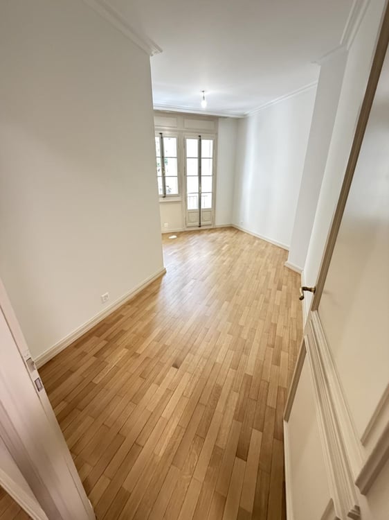 Duplex d'exception à louer ? Vieille Ville de Genève 11