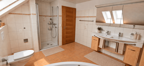 Wohnen wo andere die Sonne suchen – 5.5-Zi-Maisonette-Wohnung 8