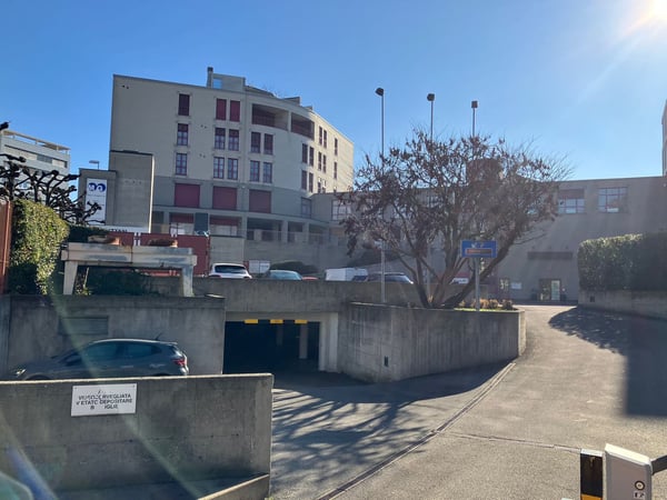 SPAZI COMMERCIALI AL CENTRO PRAELLA - MENDRISIO 5