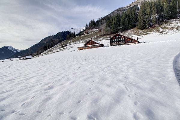 Propriété d'exception avec vue imprenable sur la vallée 3