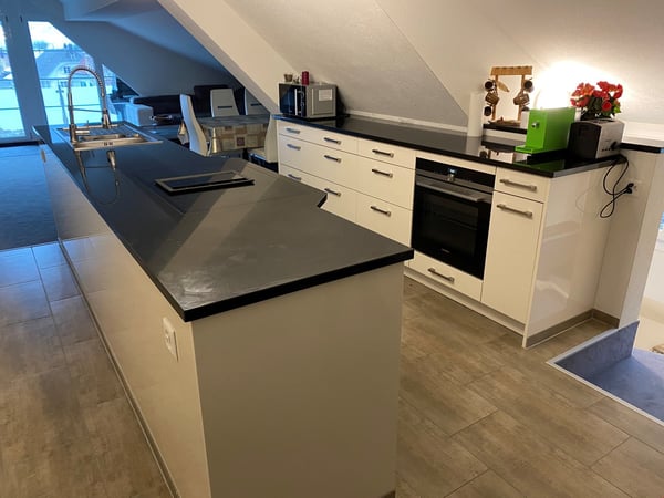 Gepflegtes Mehrfamilienhaus mit 6 Wohnungen in 4715 Herbetswil 9