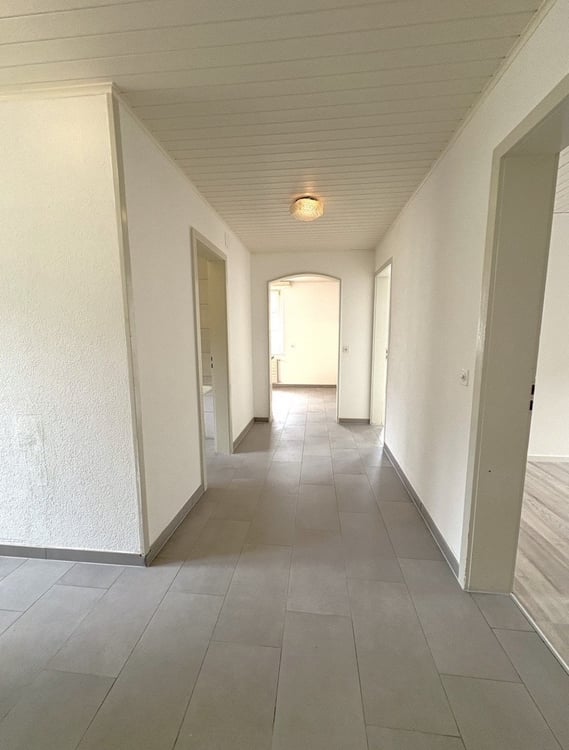 Gepflegtes Mehrfamilienhaus mit 6 Wohnungen in 4715 Herbetswil 15