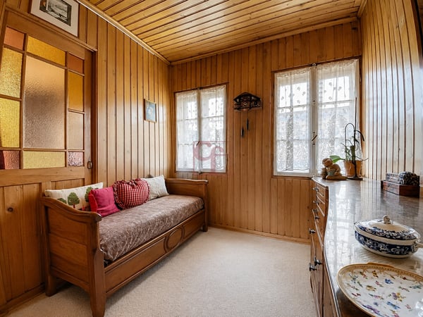Château-d'Oex - Maison villageoise avec 2 appartements à rénover 11