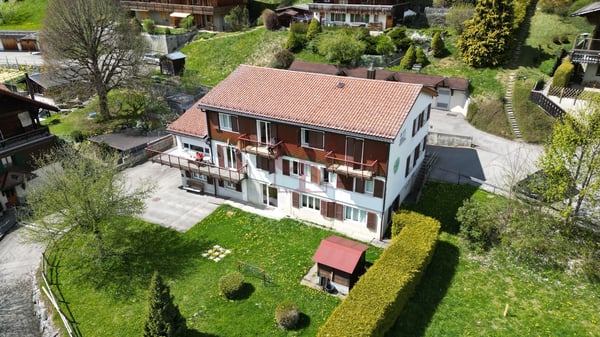 Opportunité ! Château-d'Oex - Immeuble de rendement 1