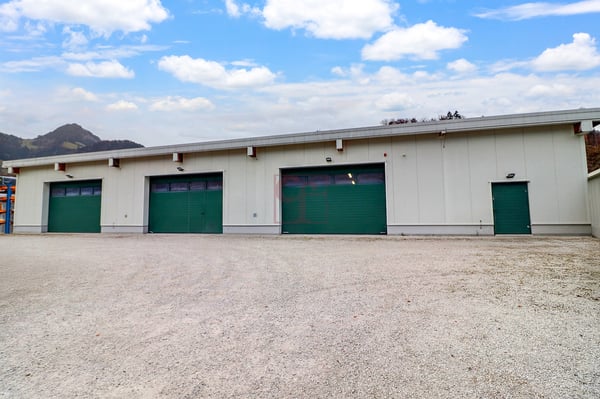 Dépôt-atelier moderne à Enney - Idéalement situé près de Bulle 1