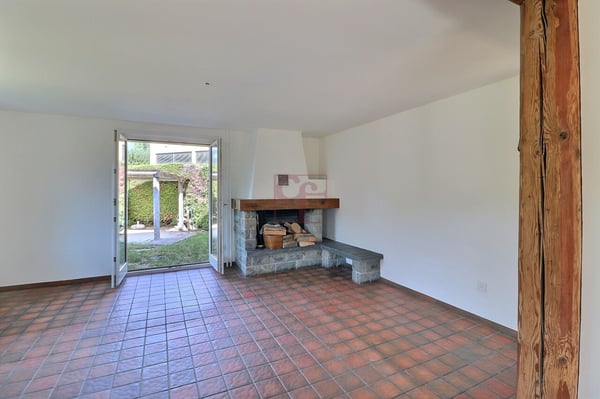 Grand 2.5 pc. (env. 75 m2) avec magnifique jardin arborisé 11