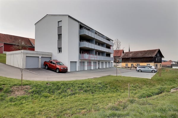 A louer deux superbes appartements  de 2.5 pc. 4