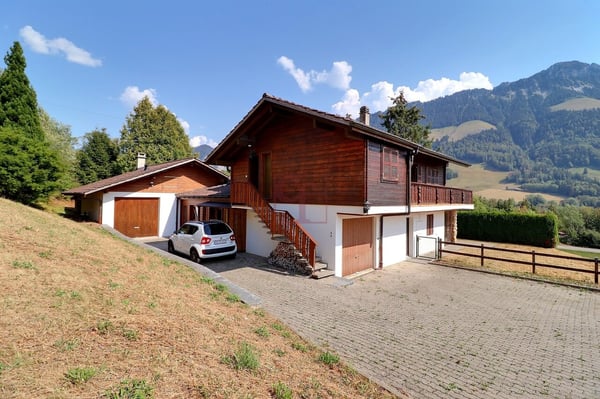 A louer Chalet de 5.5 pièces / Colocation pour 1 an bienvenue 2