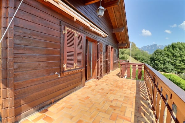 A louer Chalet de 5.5 pièces / Colocation pour 1 an bienvenue 10