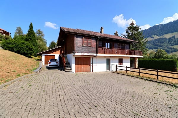 A louer petit chalet de 2.5 pièces grande terrasse 5