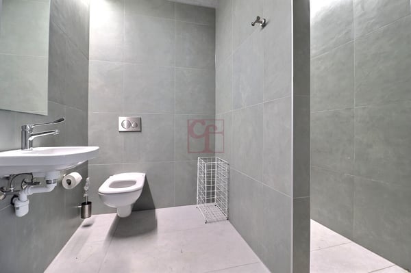 À louer - Espace 2 pc. moderne dans des locaux neufs 4