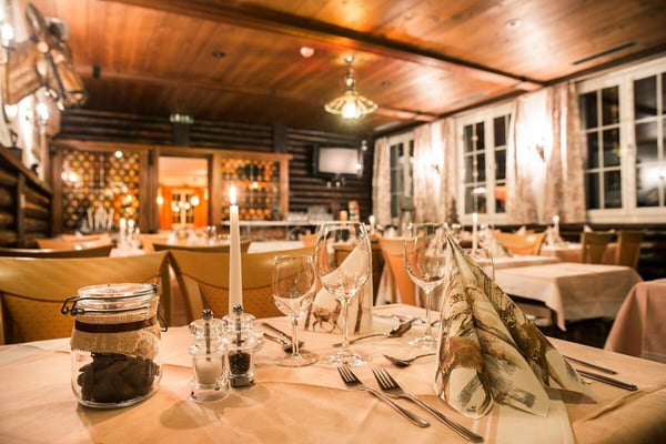 Hotel Alpha schöner Dreisternebetrieb in Saas-Grund 3