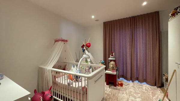 UBS - Marienhof Wohn-und Geschäftshaus 5