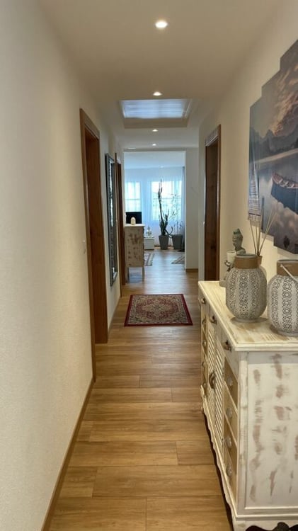 UBS - Marienhof Wohn-und Geschäftshaus 13