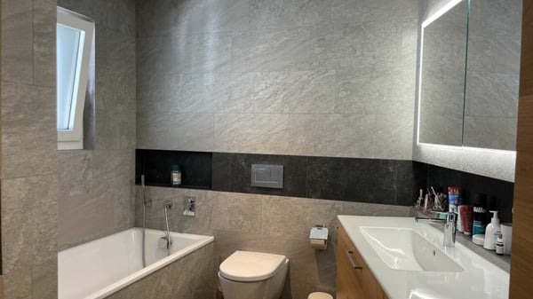 UBS - Marienhof Wohn-und Geschäftshaus 9