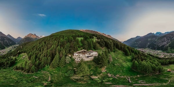 Waldhotel Fletschhorn Saas-Fee an Traumlage! Verkauft. 1