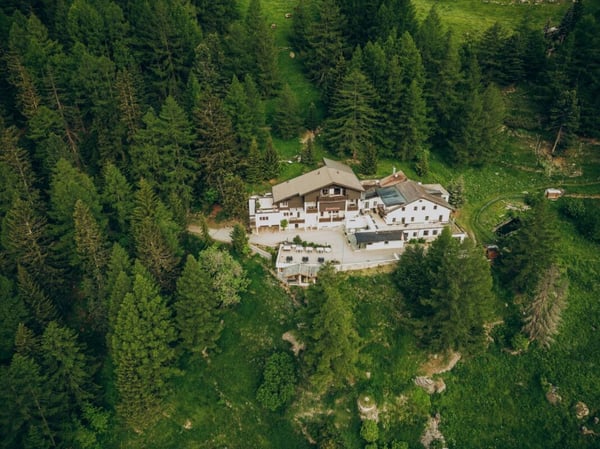 Waldhotel Fletschhorn Saas-Fee an Traumlage! Verkauft. 6