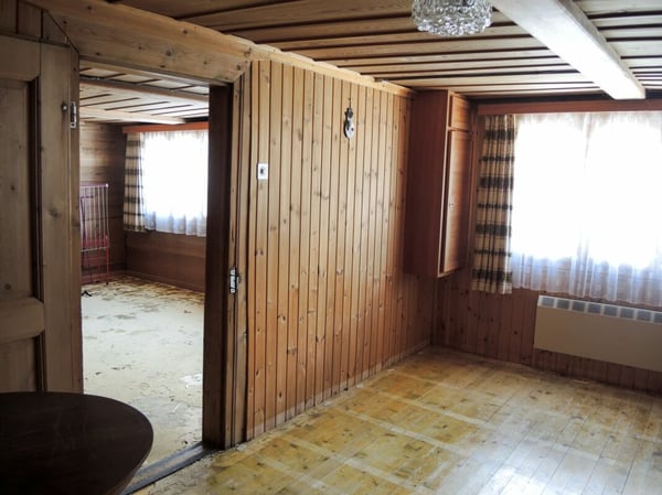 Traditionelle 3.5 Zimmerwohnung in altem Walliserhaus. Reserviert. 4