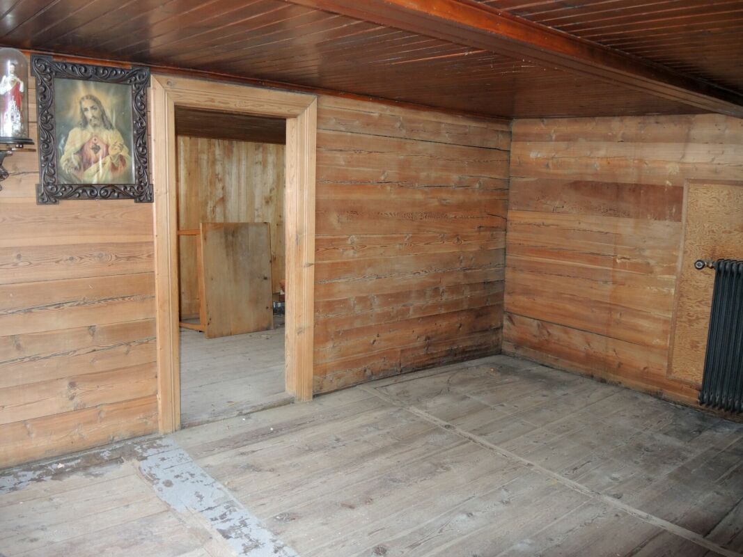 Traditionelle 2.5 Zimmerwohnung in altem Walliserhaus. Reserviert.