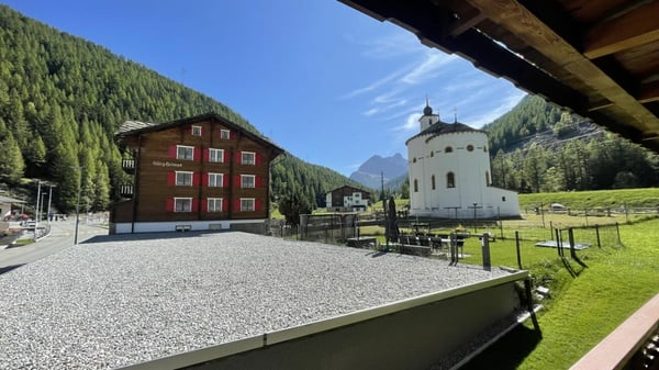 Bergheimat Saas-Balen Umbauprojekt. Attraktive Attikawohnung. Reserviert 07.08.26 7