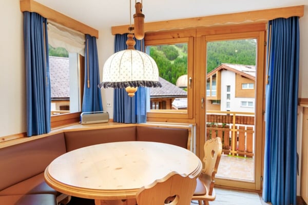 Dominic A Dachwohnung mit uneingeschränkter Aussicht. 39