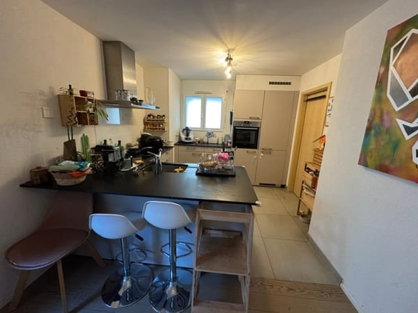 Charmant appartement de 3,5 pièces avec terrasse à Nyon 3