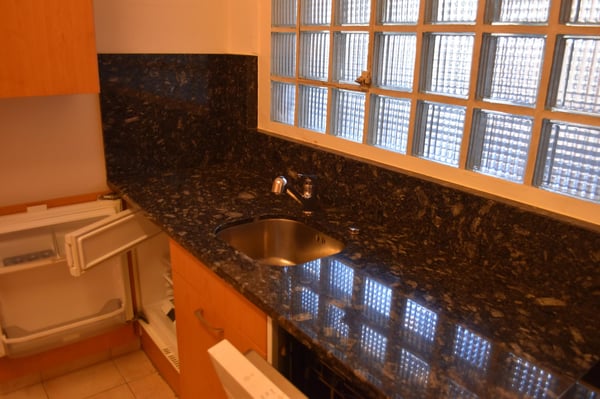 SIERRE-GLAREY - 2½ pces - fr 1000.00 + fr 130.00 acpte ch. 4