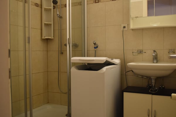 SIERRE-GLAREY - 2½ pces - fr 1000.00 + fr 130.00 acpte ch. 10