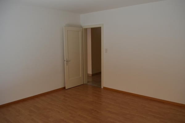 SIERRE-GLAREY - 2½ pces - fr 1000.00 + fr 130.00 acpte ch. 11