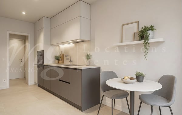 GRAND APPARTEMENT DE 6 PIECES AVEC BELLE VUE PANORAMIQUE SUR LA VILLE ET LES MONTAGNES 7