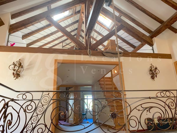 MAGNIFIQUE PROPRIETE DE MAITRE DE 21 PIECES - ENV 880 M2 - JARDIN AVEC GRANDE PISICNE & CLUB HOUSE BBQ 7