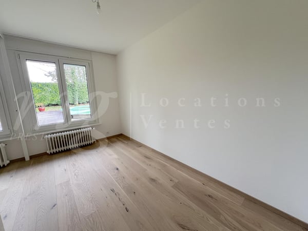 RAVISSANTE MAISON FAMILIALE - 5 CHAMBRES ! INDIVIDUELLE - GRAND JARDIN AVEC PISCINE 9