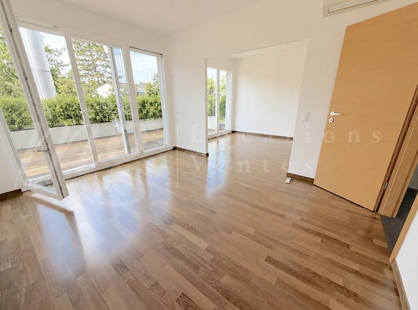 En exclusivité ! MAGNIFIQUE MAISON MODERNE DE 300 M2 AVEC GRAND JARDIN ET PISCINE 11