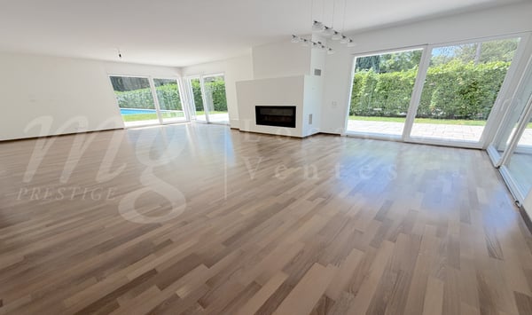 En exclusivité ! MAGNIFIQUE MAISON MODERNE DE 300 M2 AVEC GRAND JARDIN ET PISCINE 2