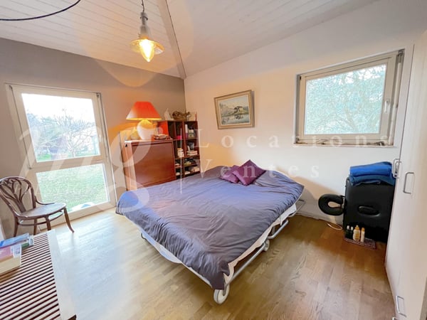 SUPERBE MAISON INDIVIDUELLE DE 250 m2 hab - RAVISSANT JARDIN CLOTUREE - ARBORISE - ET CALME DE 1100 m2 10