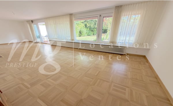 GRANDE MAISON INDIVIDUELLE DE 8 PIECES -- GRAND JARDIN CLOTURE ARBORE AVEC PISCINE 8