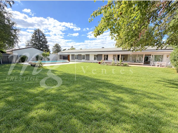 GRANDE MAISON INDIVIDUELLE DE 8 PIECES -- GRAND JARDIN CLOTURE ARBORE AVEC PISCINE 5