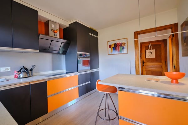 en Exclusivité Lumineux appartement avec terrasse et jardin 3