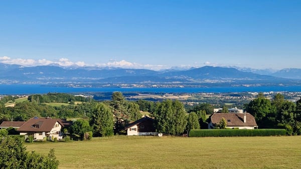 Villa individuelle avec vue spectaculaire sur le lac et le Mont Blanc 11
