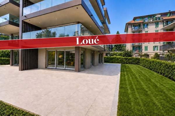Appartement de luxe et jardin au centre de Pully