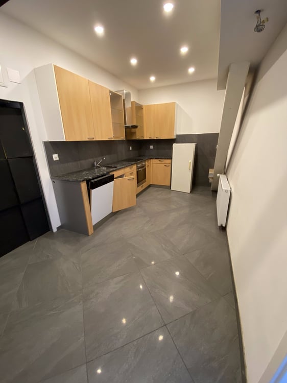 Moderne, helle und sehr grosszügige Büroräumlichkeit an zentraler Lage 6