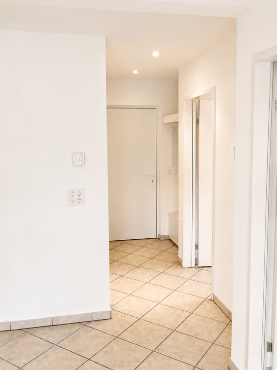 Ruhige 4-Zimmer-Erdgeschosswohnung mit grosszügigem Sitzplatz 2