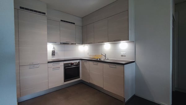 4.5 pièces meublé-équipé à 2' du M2 / 4.5 room apartment all included 2' from M2 5