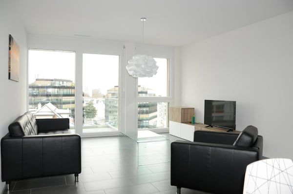 4.5 pièces meublé-équipé à 2' du M2 / 4.5 room apartment all included 2' from M2 2