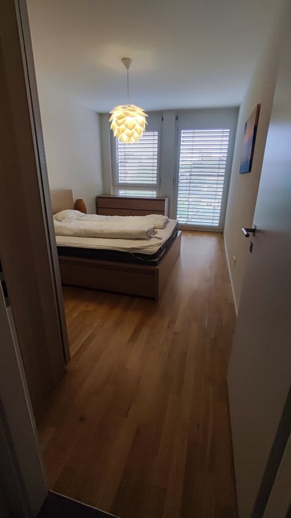 4.5 pièces meublé-équipé à 2' du M2 / 4.5 room apartment all included 2' from M2 6