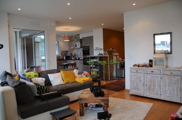 Prächtige Durchgangswohnung mit Balkon-Terrasse in idealer Lage 5