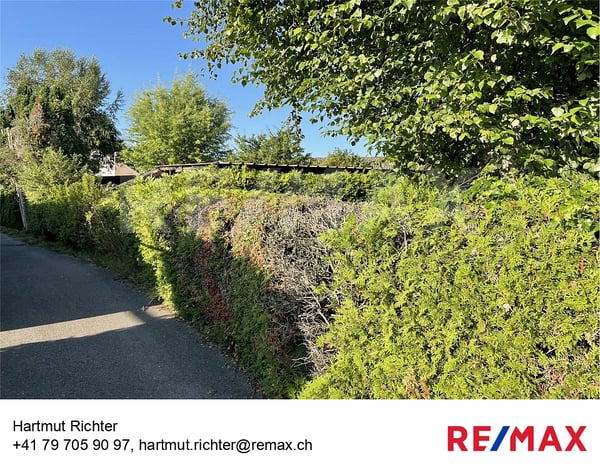 Parcelle de loisirs en zone caravaning  Emplacement idéal au sud du lac de Neuchâtel 1