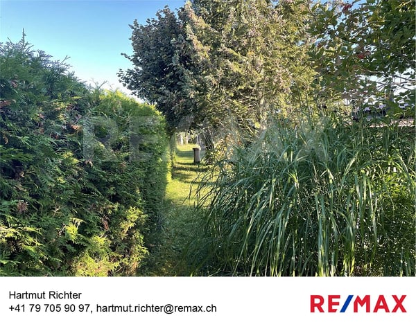 Parcelle de loisirs en zone caravaning  Emplacement idéal au sud du lac de Neuchâtel 1