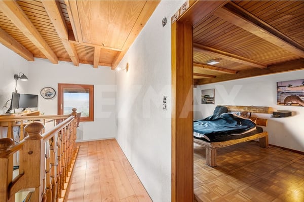 Découvrez cette charmante maison mitoyenne avec vue imprenable sur les Préalpes ! 8